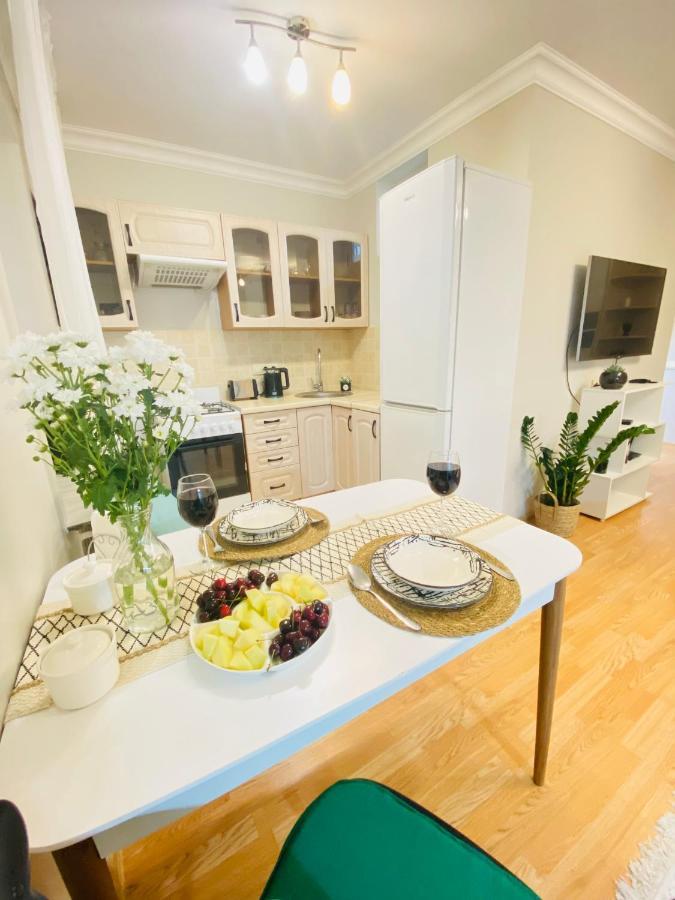Like Home Apartments&Rooms Almaty Exterior photo